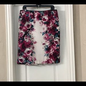 WHBM Beautiful Floral Skirt